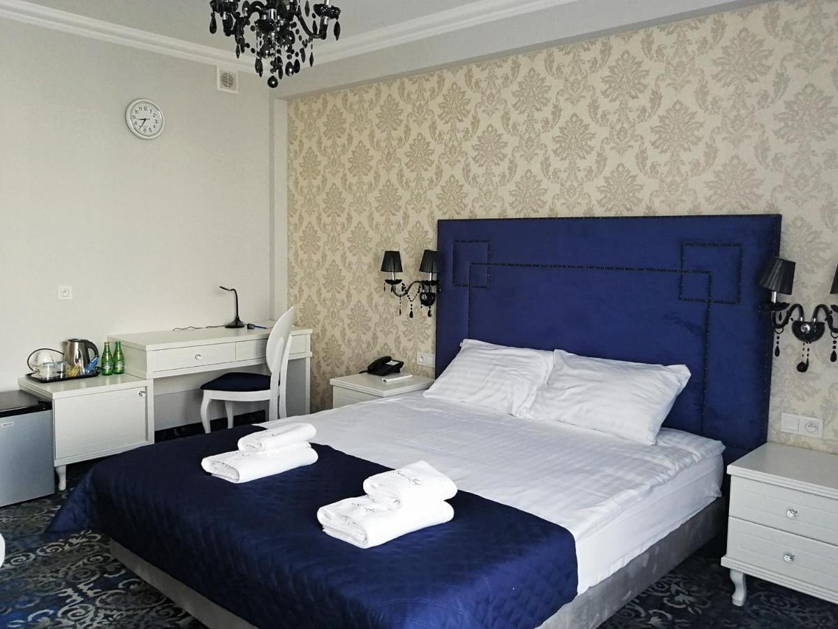 Hotel Lord Radom Esterno foto