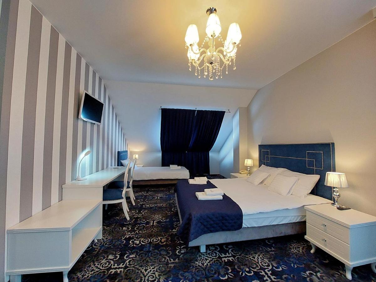 Hotel Lord Radom Esterno foto