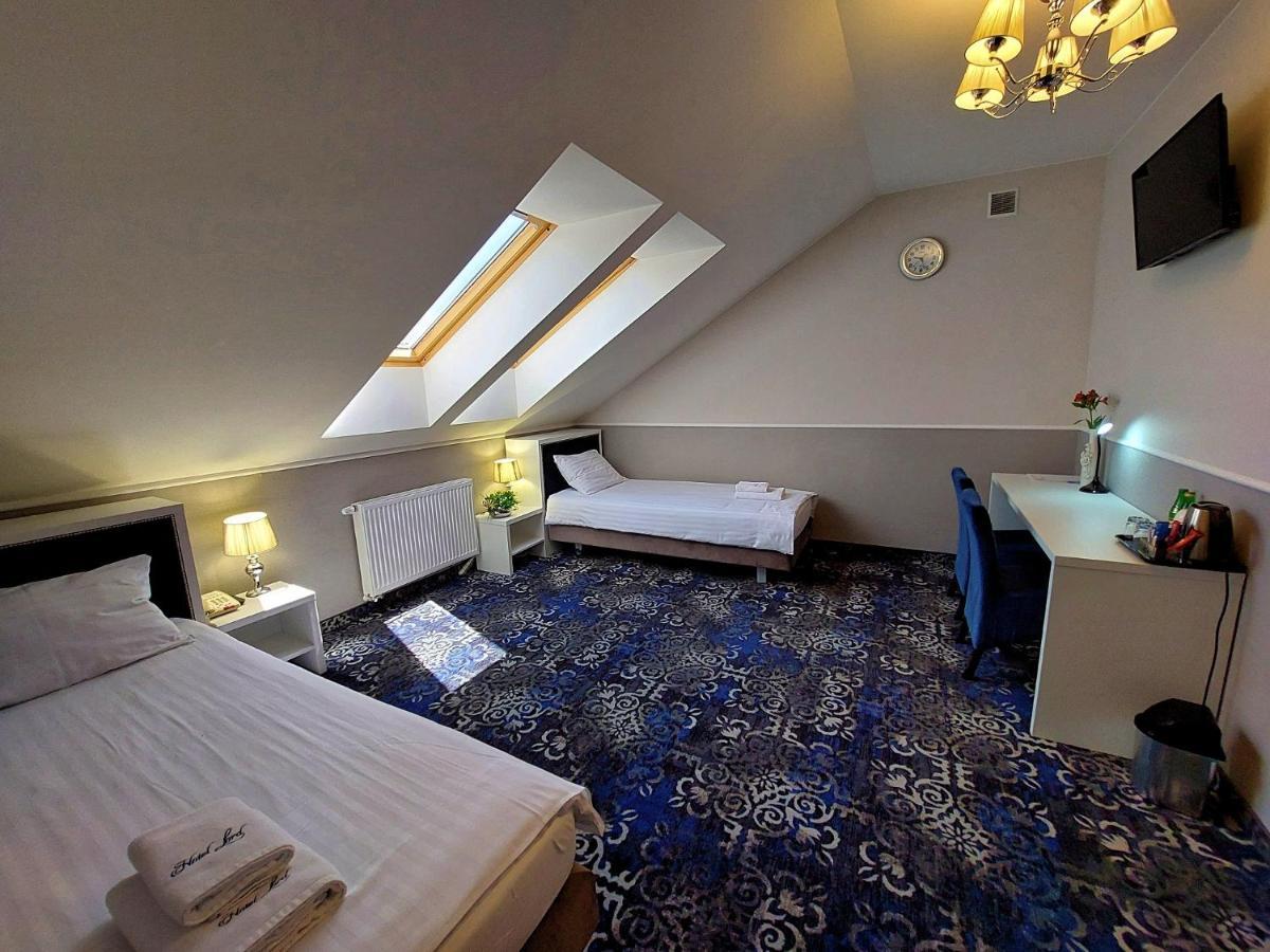 Hotel Lord Radom Esterno foto